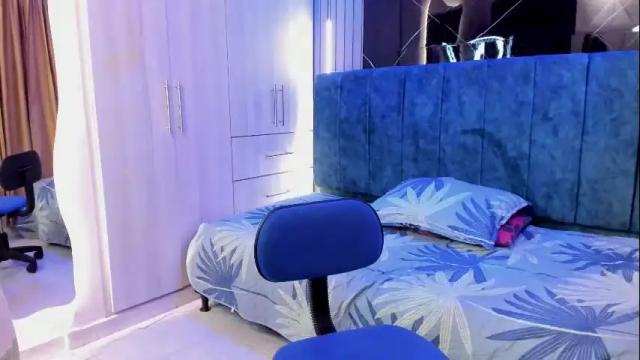 Image 4 of arbella_grey Stream on Chaturbate on 1 month ago