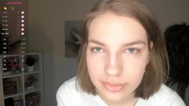 Image 3 of ardithhartill Stream on Chaturbate on 14 months ago