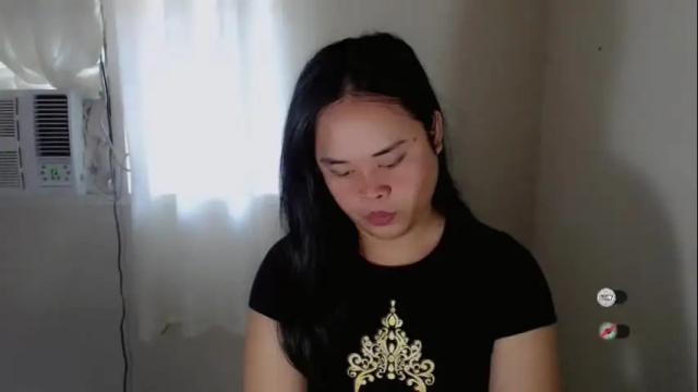 Image 2 of arella_babes Stream on Chaturbate on 8 months ago