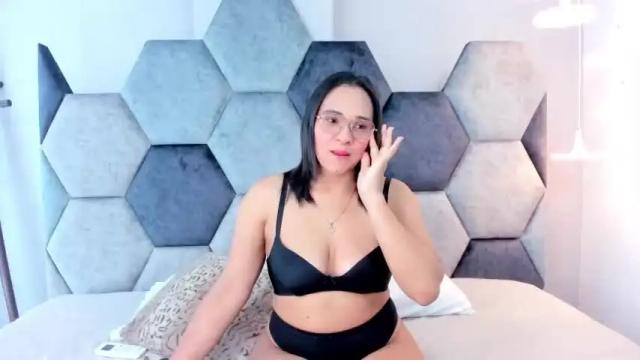 Image 2 of arena_21 Stream on Chaturbate on 15 months ago