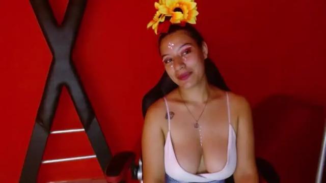 Image 8 of ares_galanis Stream on Chaturbate on 19 months ago