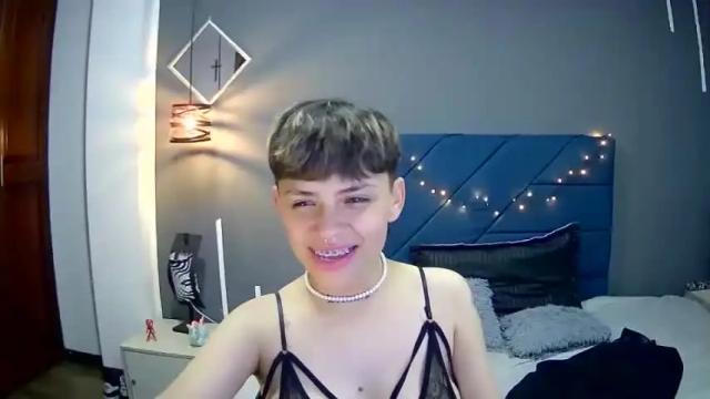 Image 10 of arescollings Stream on Chaturbate on 25 months ago