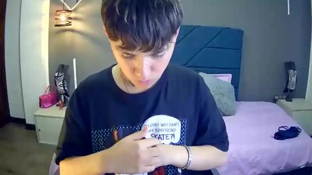 Thumbnail 2, arescollings's Stream at Chaturbate, 24 months ago