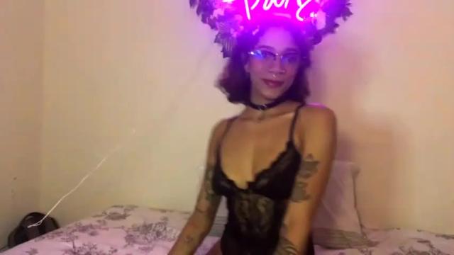 Image 8 of ari_barthon Stream on Chaturbate on 14 months ago