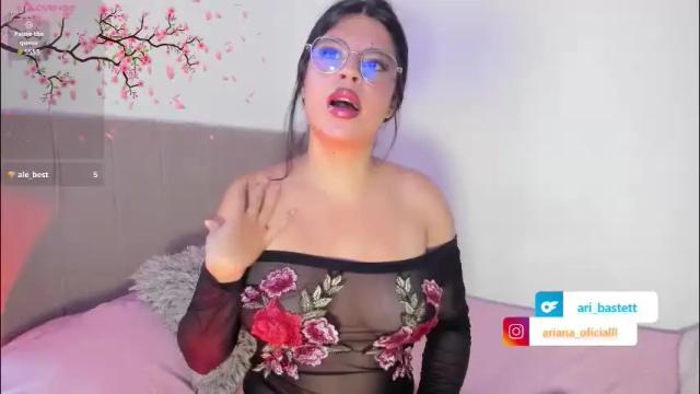 Image 4 of ari_bastett Stream on Chaturbate on 9 days ago