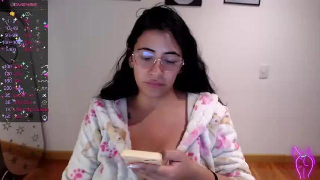 Image 10 of ari_ferrarii Stream on Chaturbate on 16 months ago