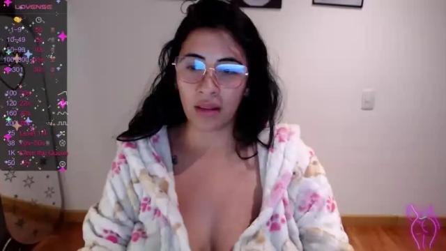 Image 8 of ari_ferrarii Stream on Chaturbate on 16 months ago