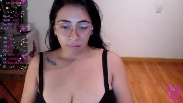 Image 7 of ari_ferrarii Stream on Chaturbate on 14 months ago