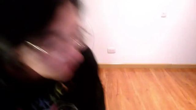 Image 3 of ari_ferrarii Stream on Chaturbate on 14 months ago