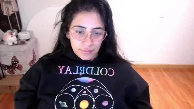 Image 7 of ari_ferrarii Stream on Chaturbate on 14 months ago