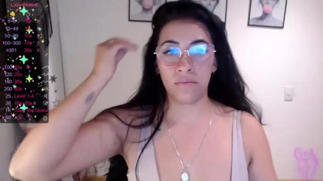 Image 8 of ari_ferrarii Stream on Chaturbate on 13 months ago