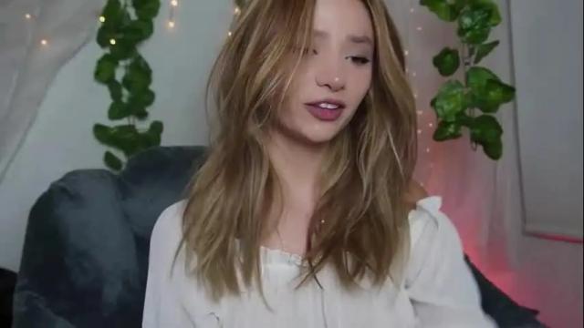 Thumbnail 3, ari_kat666's Stream at Chaturbate, 2 months ago