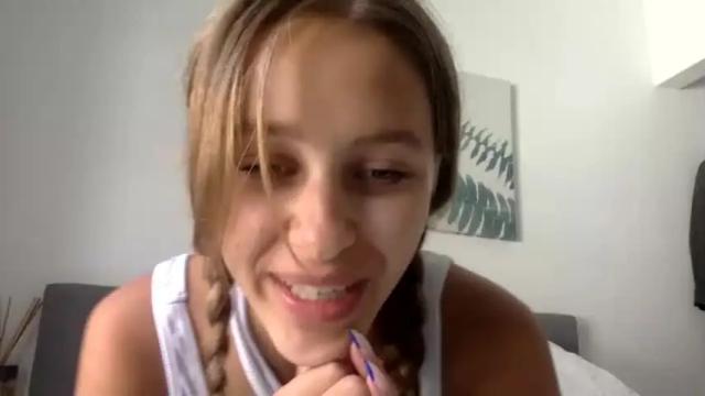Thumbnail 1, ari_starry's Stream at Chaturbate, 24 months ago