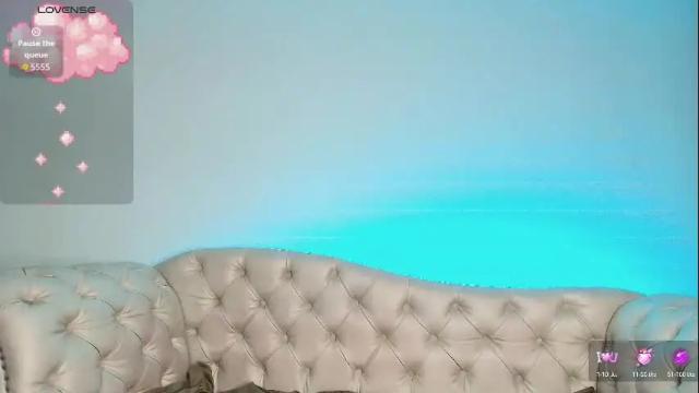 Image 8 of ari_sunshine Stream on Chaturbate on 1 month ago