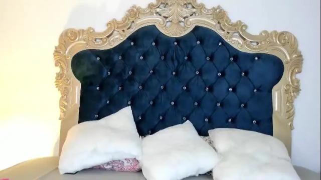 Image 11 of ari_sunshine Stream on Chaturbate on 25 days ago