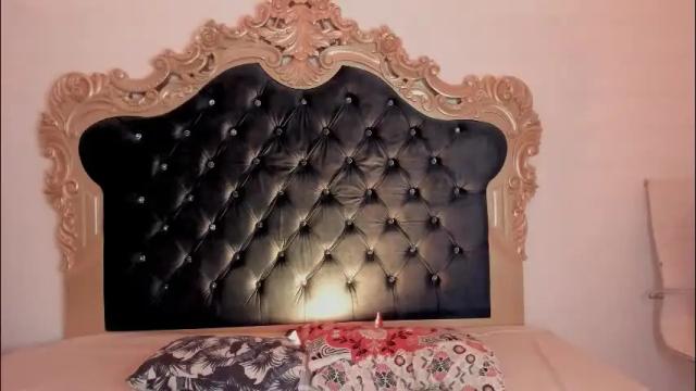 Image 10 of ari_sunshine Stream on Chaturbate on 1 month ago