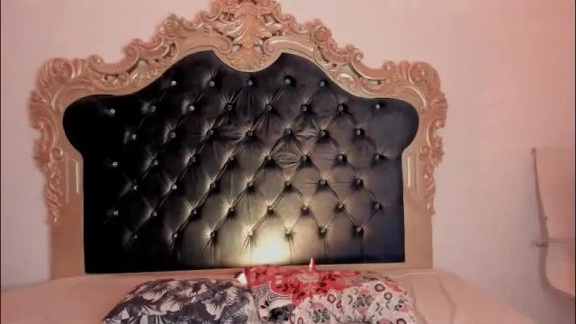 Image 6 of ari_sunshine Stream on Chaturbate on 1 month ago