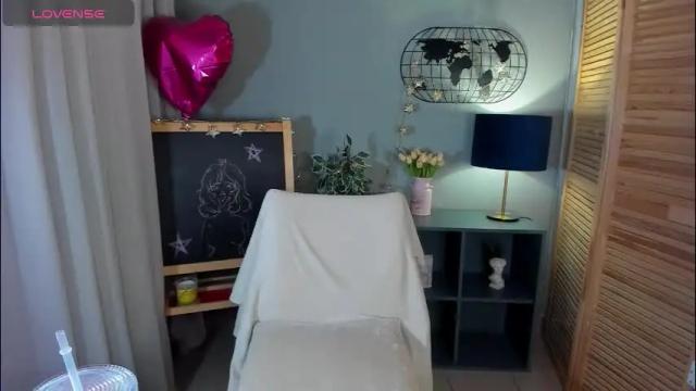Image 10 of aria69stars Stream on Chaturbate on 2 months ago