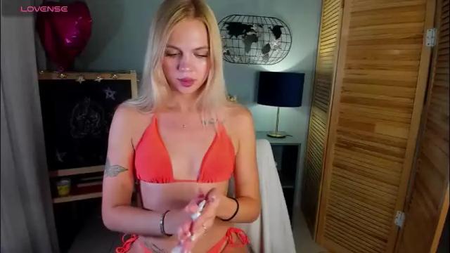 Image 11 of aria69stars Stream on Chaturbate on 1 month ago