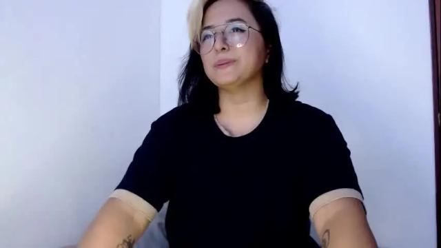 Image 10 of aria_bronw Stream on Chaturbate on 5 days ago