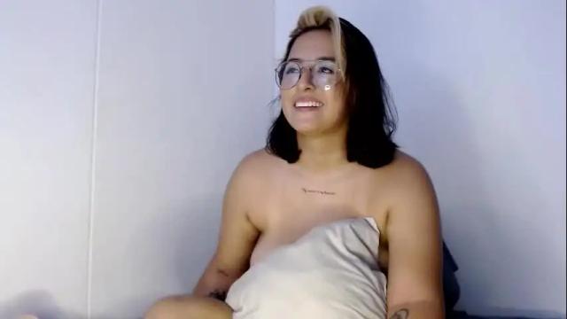 Image 2 of aria_bronw Stream on Chaturbate on 5 days ago