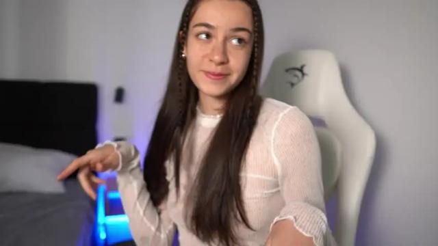 Thumbnail 1, aria_diaz's Stream at Chaturbate, 9 months ago