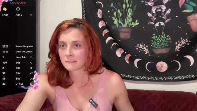 Image 2 of aria_fields_ Stream on Chaturbate on 3 months ago