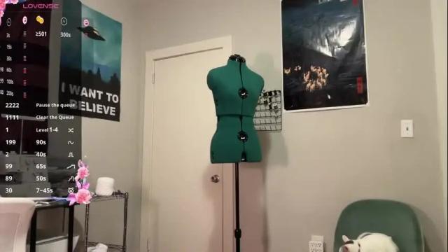 Image 6 of aria_fields_ Stream on Chaturbate on 3 months ago