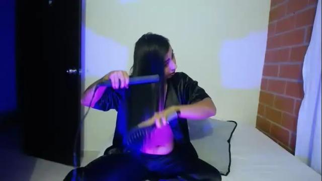 Image 10 of aria_jhonsson777 Stream on Chaturbate on 1 month ago
