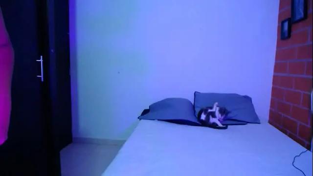 Image 8 of aria_jhonsson777 Stream on Chaturbate on 1 month ago
