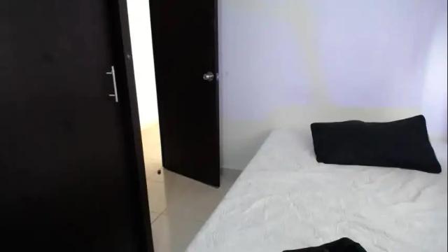 Image 11 of aria_jhonsson777 Stream on Chaturbate on 21 days ago