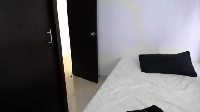 Image 4 of aria_jhonsson777 Stream on Chaturbate on 21 days ago