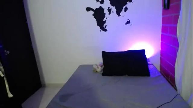 Image 8 of aria_jhonsson777 Stream on Chaturbate on 6 days ago