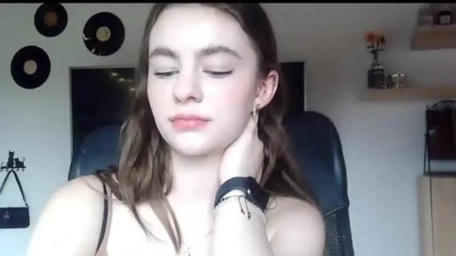 Thumbnail 1, ariacreazy's Stream at Chaturbate, 14 months ago