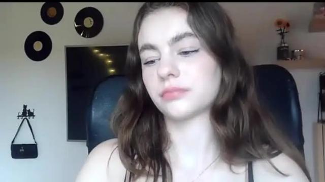 Image 12 of ariacreazy Stream on Chaturbate on 14 months ago
