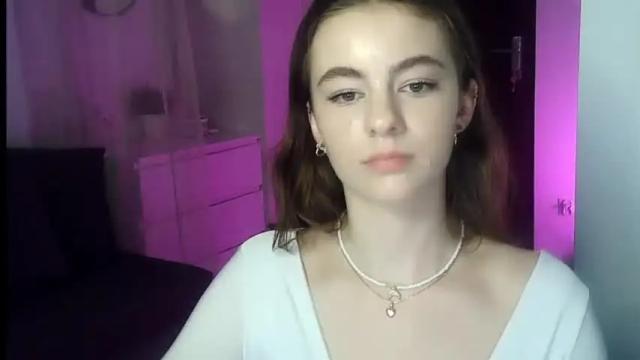 Image 10 of ariacreazy Stream on Chaturbate on 14 months ago
