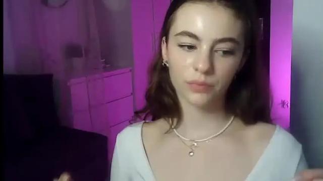 Image 6 of ariacreazy Stream on Chaturbate on 14 months ago