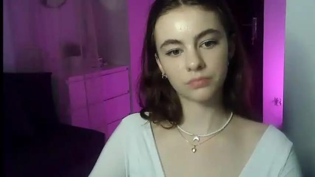 Image 8 of ariacreazy Stream on Chaturbate on 14 months ago