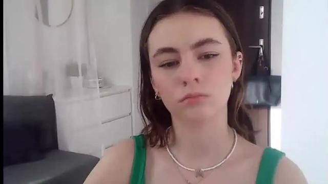 Image 7 of ariacreazy Stream on Chaturbate on 14 months ago