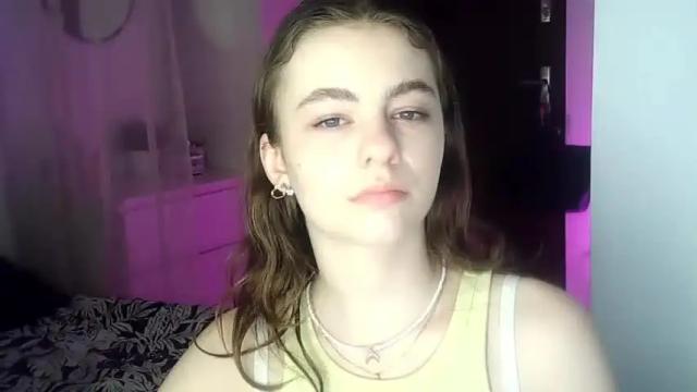Image 2 of ariacreazy Stream on Chaturbate on 14 months ago