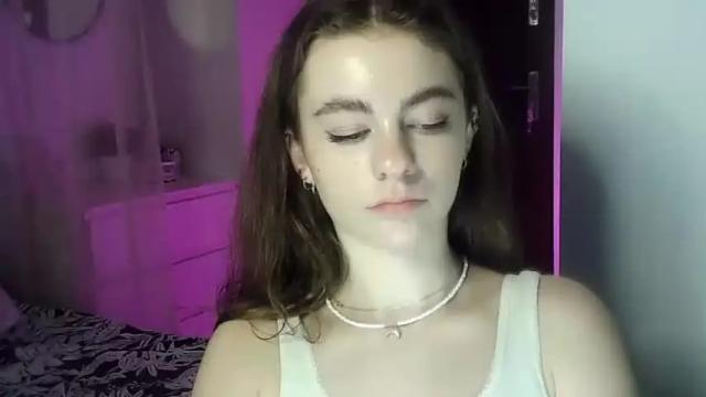 Image 8 of ariacreazy Stream on Chaturbate on 13 months ago
