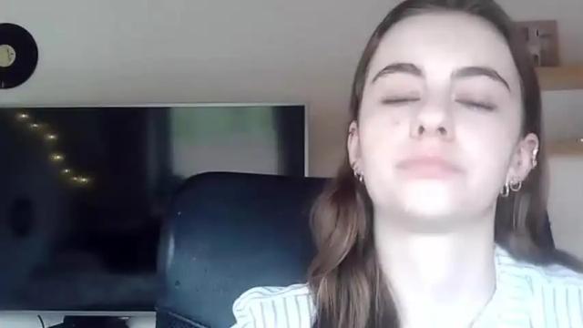 Image 7 of ariacreazy Stream on Chaturbate on 13 months ago