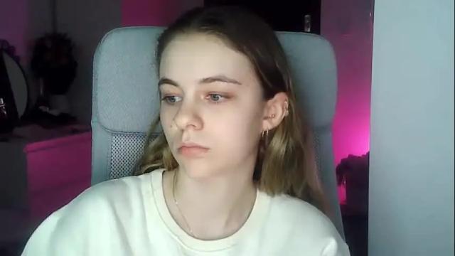Image 10 of ariacreazy Stream on Chaturbate on 2 months ago