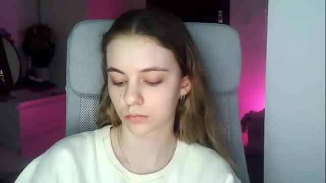 Image 11 of ariacreazy Stream on Chaturbate on 2 months ago