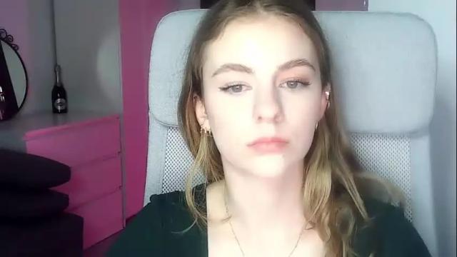 Thumbnail 1, ariacreazy's Stream at Chaturbate, 1 month ago
