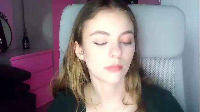 Image 11 of ariacreazy Stream on Chaturbate on 1 month ago