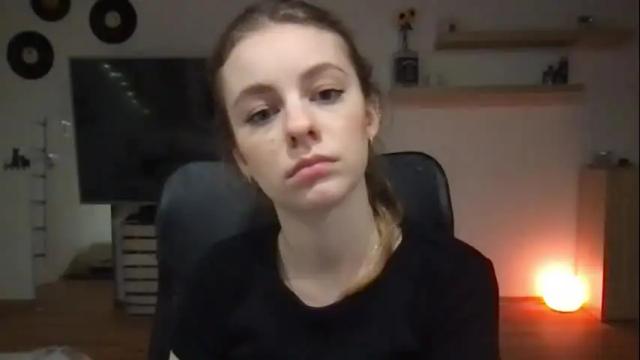 Image 2 of ariacreazy Stream on Chaturbate on 1 month ago