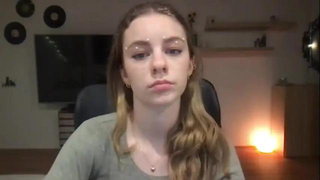 Image 4 of ariacreazy Stream on Chaturbate on 1 month ago