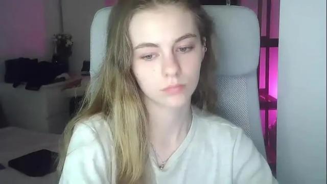 Image 12 of ariacreazy Stream on Chaturbate on 25 days ago