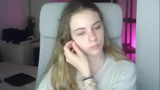 Image 7 of ariacreazy Stream on Chaturbate on 25 days ago